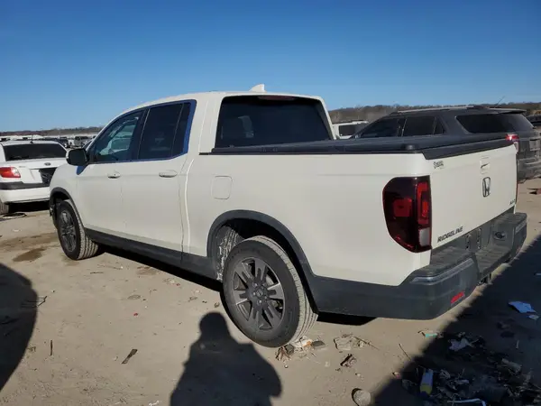 5FPYK3F67HB039375 2017 HONDA RIDGELINE - Image 2