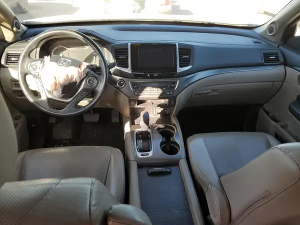 5FPYK3F67HB039375 2017 HONDA RIDGELINE - Image 8
