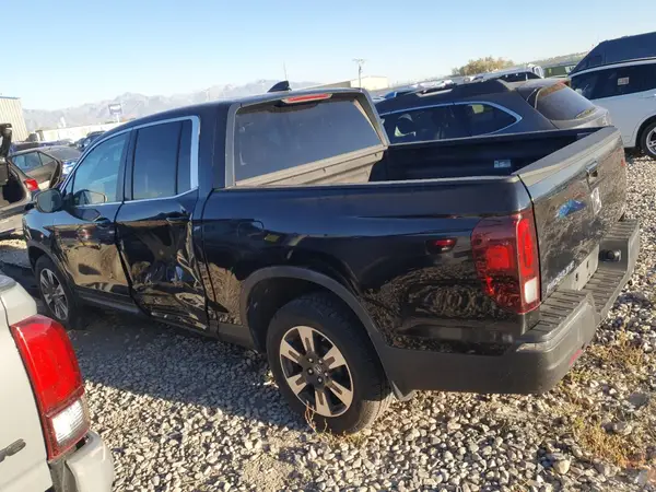 5FPYK3F68HB019698 2017 HONDA RIDGELINE - Image 2