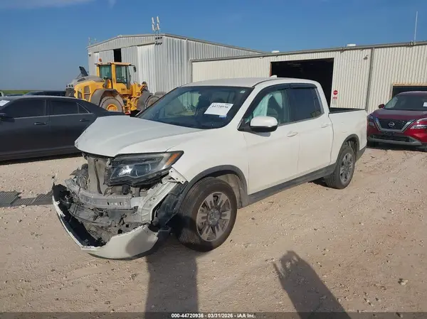 5FPYK3F68JB004558 2018 HONDA RIDGELINE - Image 2