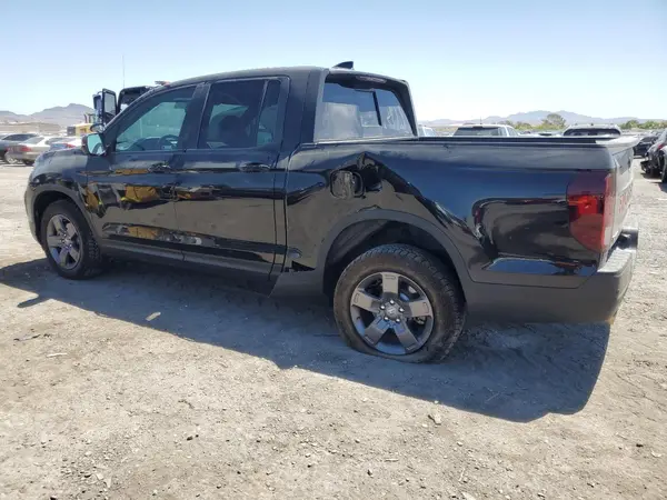 5FPYK3F68RB000635 2024 HONDA RIDGELINE - Image 2