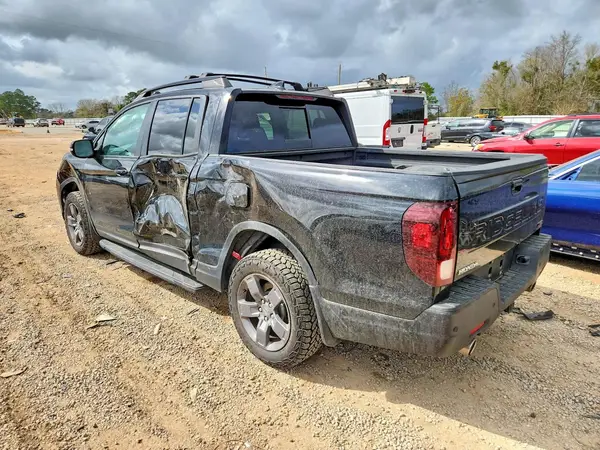 5FPYK3F68RB001977 2024 HONDA RIDGELINE - Image 2