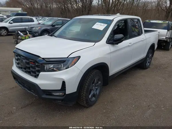 5FPYK3F68RB024871 2024 HONDA RIDGELINE - Image 2