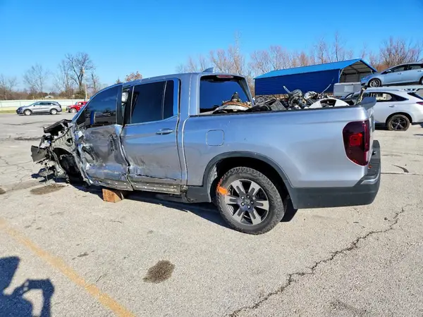 5FPYK3F69JB004312 2018 HONDA RIDGELINE - Image 2