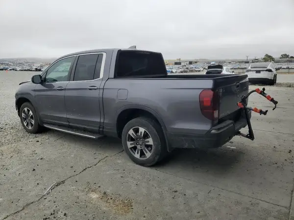 5FPYK3F6XHB005382 2017 HONDA RIDGELINE - Image 2