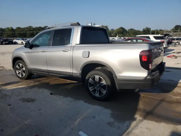 5FPYK3F6XHB010520 2017 HONDA RIDGELINE - Image 2