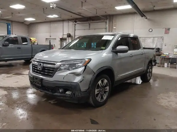 5FPYK3F6XHB012963 2017 HONDA RIDGELINE - Image 2