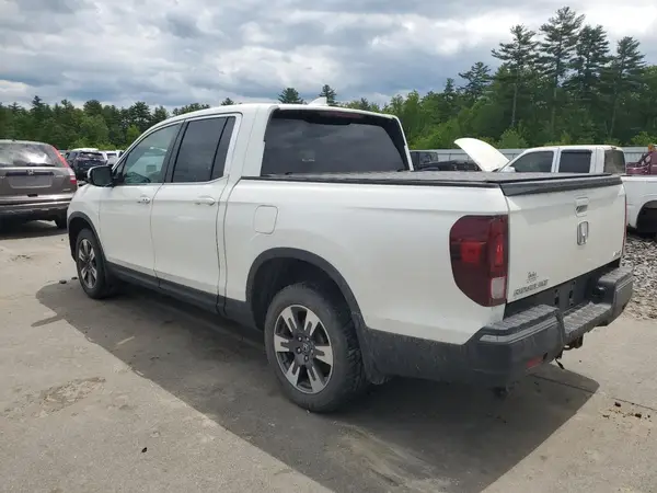 5FPYK3F6XHB016267 2017 HONDA RIDGELINE - Image 2