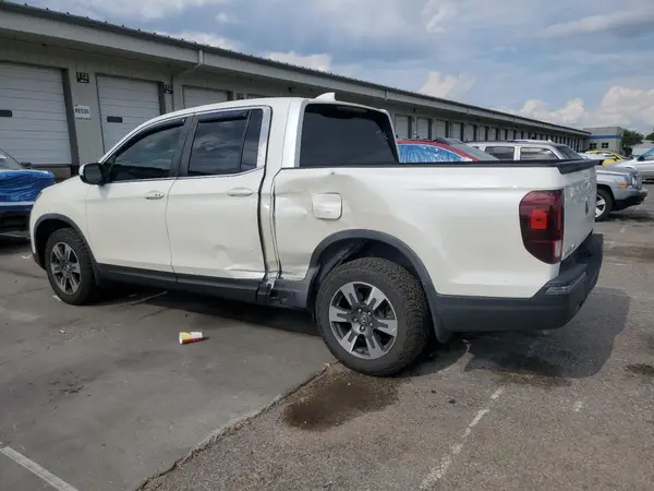 5FPYK3F6XJB001242 2018 HONDA RIDGELINE - Image 2
