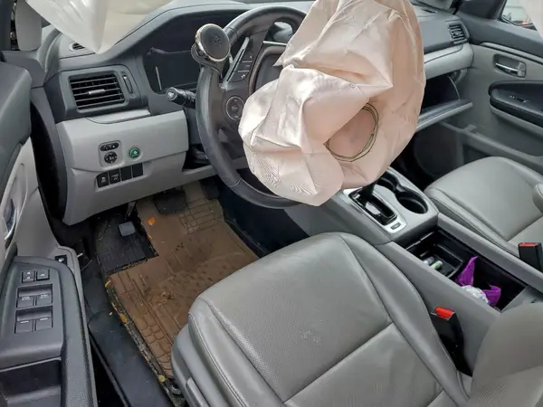 5FPYK3F6XKB032699 2019 HONDA RIDGELINE - Image 8