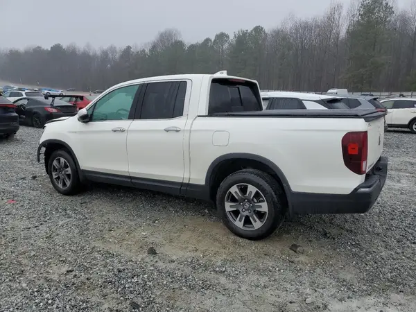 5FPYK3F70JB010055 2018 HONDA RIDGELINE - Image 2