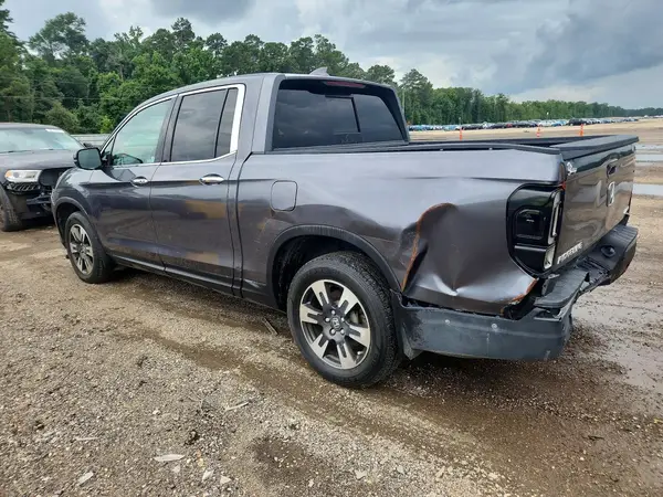 5FPYK3F70JB010167 2018 HONDA RIDGELINE - Image 2