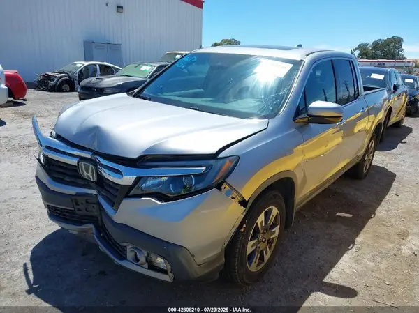 5FPYK3F70JB012520 2018 HONDA RIDGELINE - Image 2
