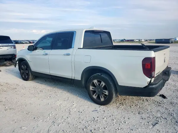 5FPYK3F70JB014137 2018 HONDA RIDGELINE - Image 2