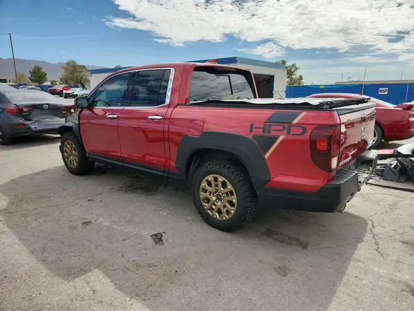 5FPYK3F70NB015665 2022 HONDA RIDGELINE - Image 2