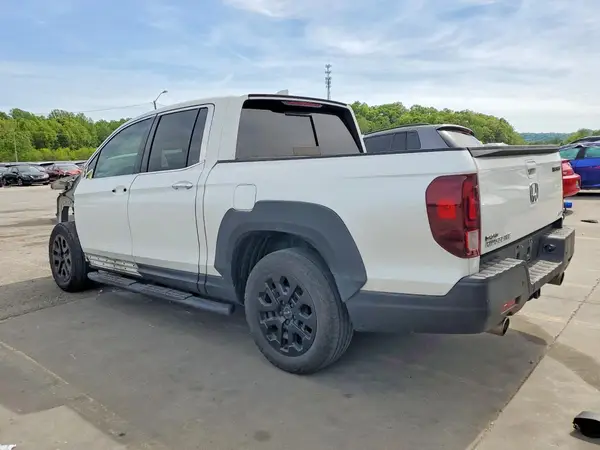 5FPYK3F70NB023880 2022 HONDA RIDGELINE - Image 2