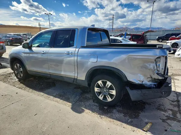 5FPYK3F71HB022600 2017 HONDA RIDGELINE - Image 2