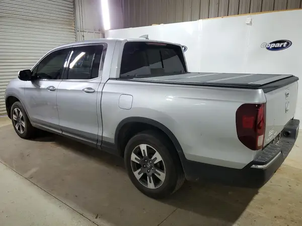 5FPYK3F71HB026954 2017 HONDA RIDGELINE - Image 2