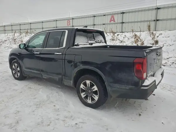 5FPYK3F71HB502040 2017 HONDA RIDGELINE - Image 2