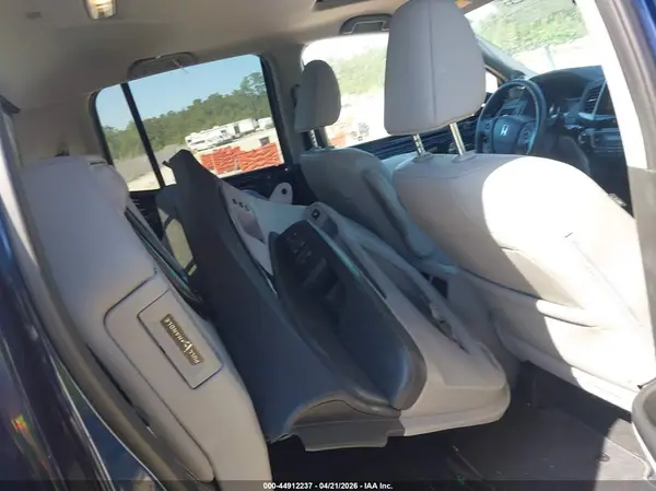 5FPYK3F71JB002224 2018 HONDA RIDGELINE - Image 8