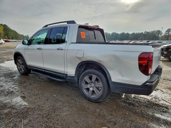 5FPYK3F71LB004719 2020 HONDA RIDGELINE - Image 2