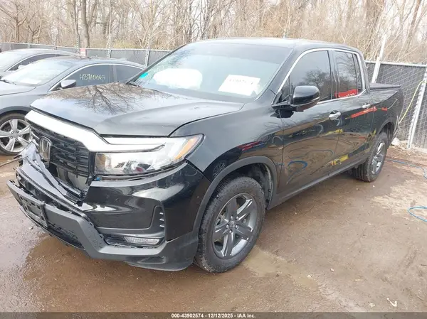 5FPYK3F71PB058107 2023 HONDA RIDGELINE - Image 2