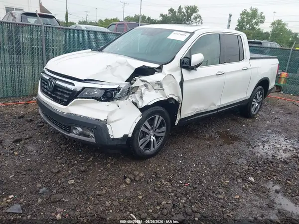 5FPYK3F72HB010682 2017 HONDA RIDGELINE - Image 2