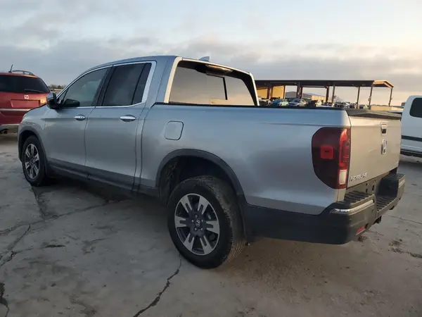 5FPYK3F72HB039695 2017 HONDA RIDGELINE - Image 2