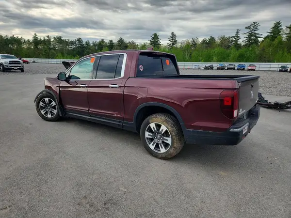 5FPYK3F72JB011465 2018 HONDA RIDGELINE - Image 2