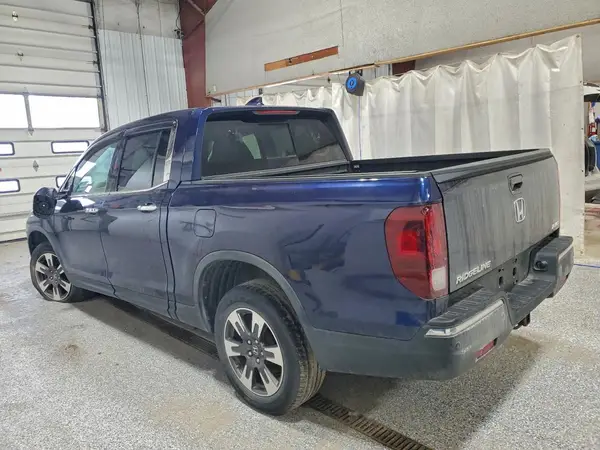5FPYK3F72JB013345 2018 HONDA RIDGELINE - Image 2