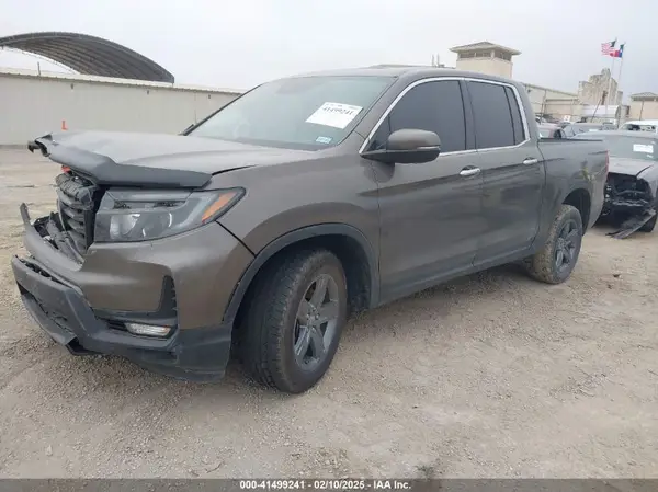 5FPYK3F72NB012976 2022 HONDA RIDGELINE - Image 2