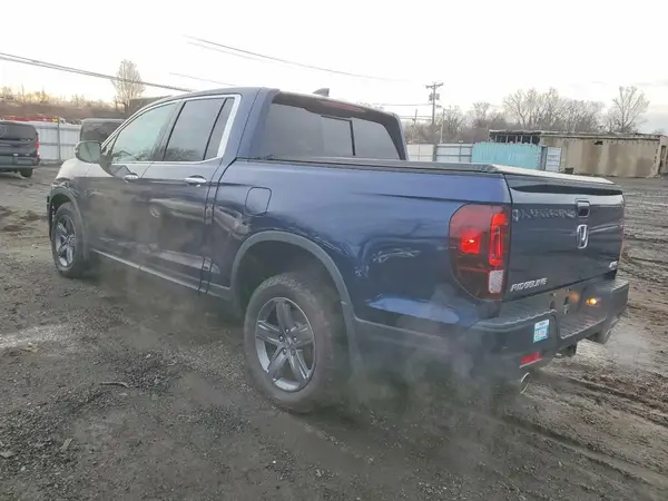 5FPYK3F72NB027252 2022 HONDA RIDGELINE - Image 2