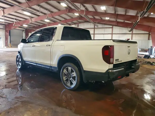 5FPYK3F73JB002886 2018 HONDA RIDGELINE - Image 2