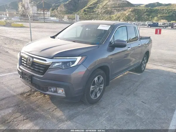 5FPYK3F73JB007506 2018 HONDA RIDGELINE - Image 2