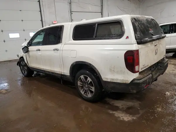 5FPYK3F73JB014214 2018 HONDA RIDGELINE - Image 2