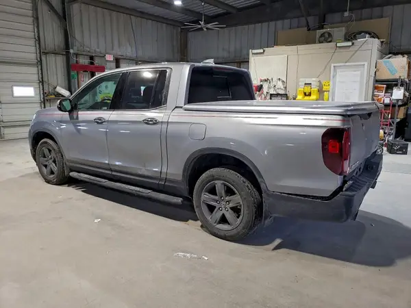 5FPYK3F73MB007011 2021 HONDA RIDGELINE - Image 2