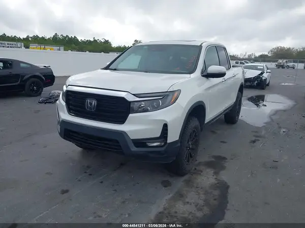5FPYK3F73MB011124 2021 HONDA RIDGELINE - Image 2