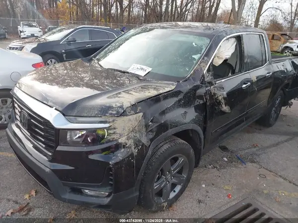 5FPYK3F73MB021944 2021 HONDA RIDGELINE - Image 2