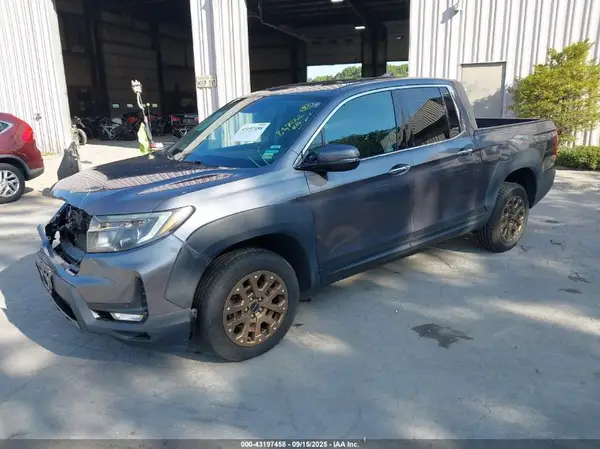 5FPYK3F73MB024472 2021 HONDA RIDGELINE - Image 2