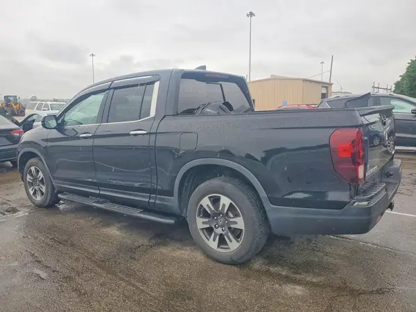 5FPYK3F74HB010070 2017 HONDA RIDGELINE - Image 2