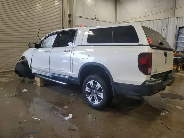 5FPYK3F74HB020985 2017 HONDA RIDGELINE - Image 2