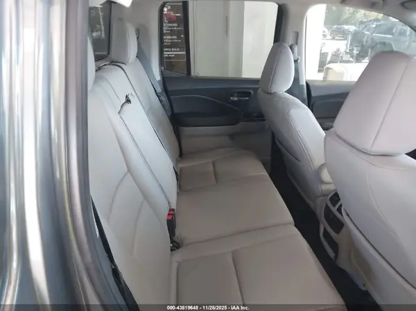 5FPYK3F74HB021621 2017 HONDA RIDGELINE - Image 8