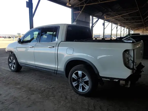 5FPYK3F74HB028522 2017 HONDA RIDGELINE - Image 2
