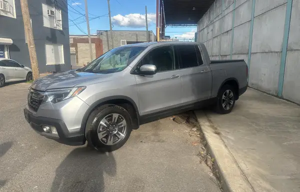 5FPYK3F74JB003769 2018 HONDA RIDGELINE - Image 2