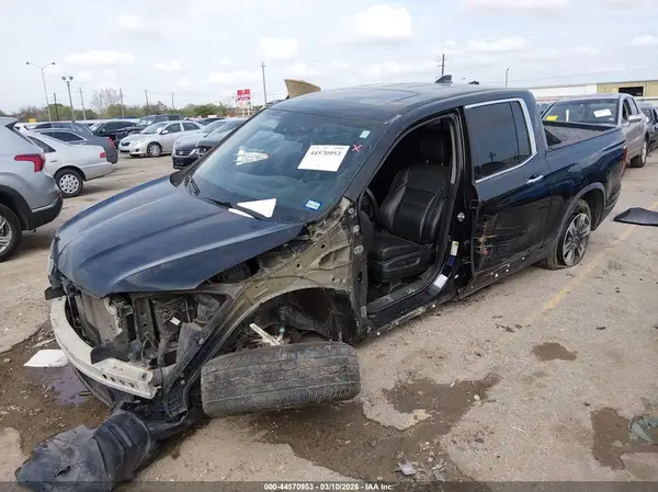 5FPYK3F74JB004906 2018 HONDA RIDGELINE - Image 2