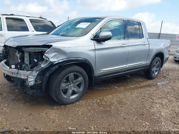5FPYK3F74JB017221 2018 HONDA RIDGELINE - Image 2