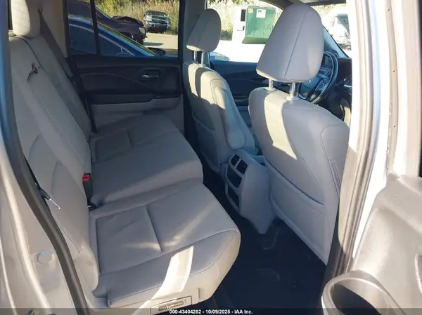 5FPYK3F74KB028897 2019 HONDA RIDGELINE - Image 8