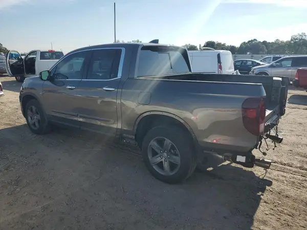 5FPYK3F74MB018910 2021 HONDA RIDGELINE - Image 2
