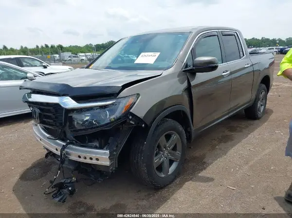 5FPYK3F74NB022568 2022 HONDA RIDGELINE - Image 2