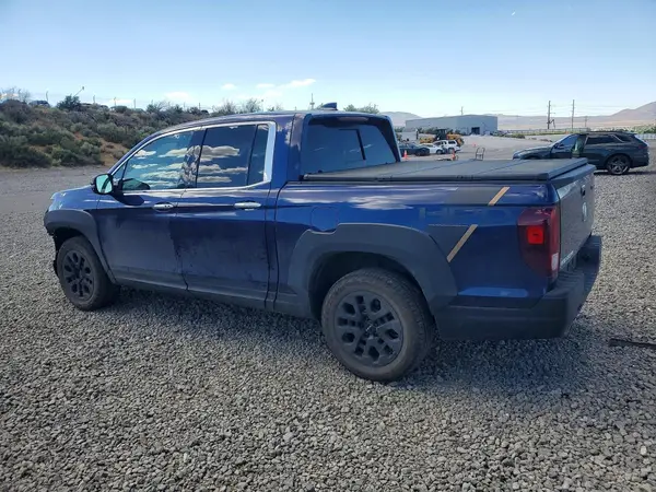 5FPYK3F74PB002811 2023 HONDA RIDGELINE - Image 2